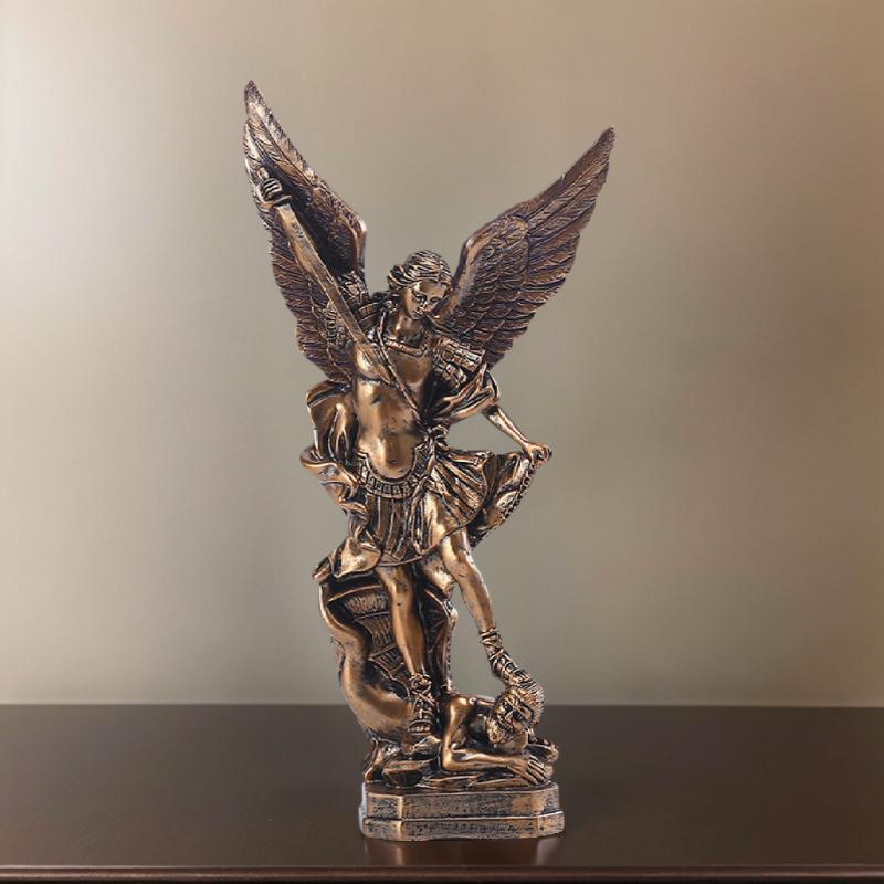 Retro Bronze Saint Michael Ang - đánh giá và giá Desk Setup Retro