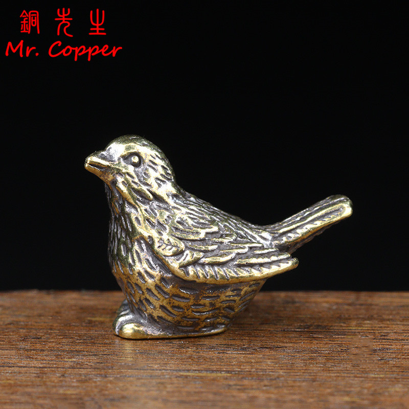 Small Sparrow Statue Metal Bra - đánh giá và giá Desk Setup Retro